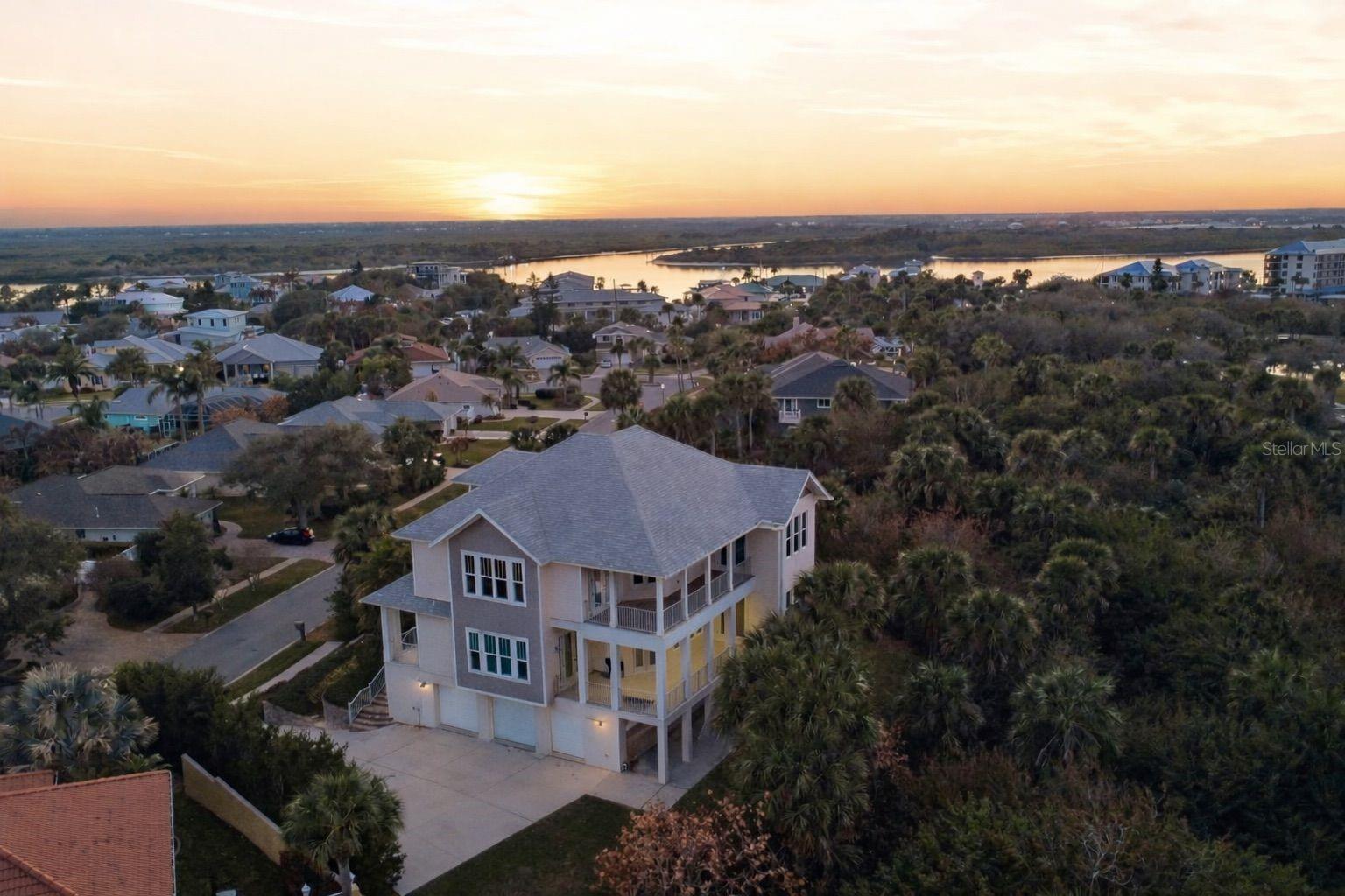 INLET VILLAS - Residential