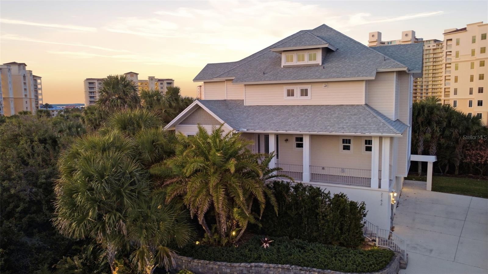 INLET VILLAS - Residential