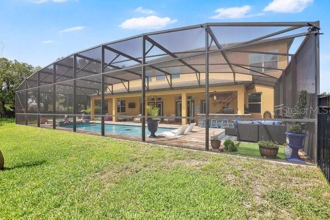 JOHNS LAKE POINTE - Residential