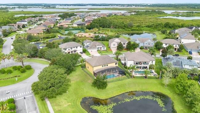 JOHNS LAKE POINTE - Residential