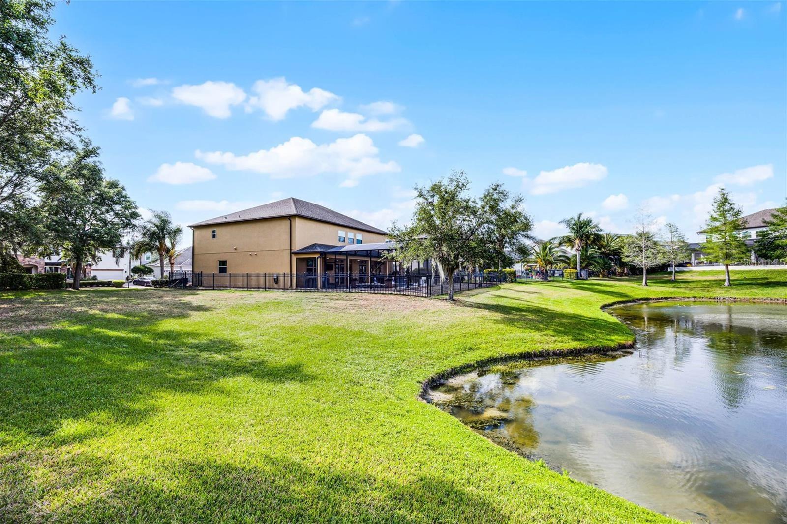 JOHNS LAKE POINTE - Residential