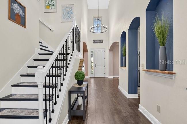 JOHNS LAKE POINTE - Residential