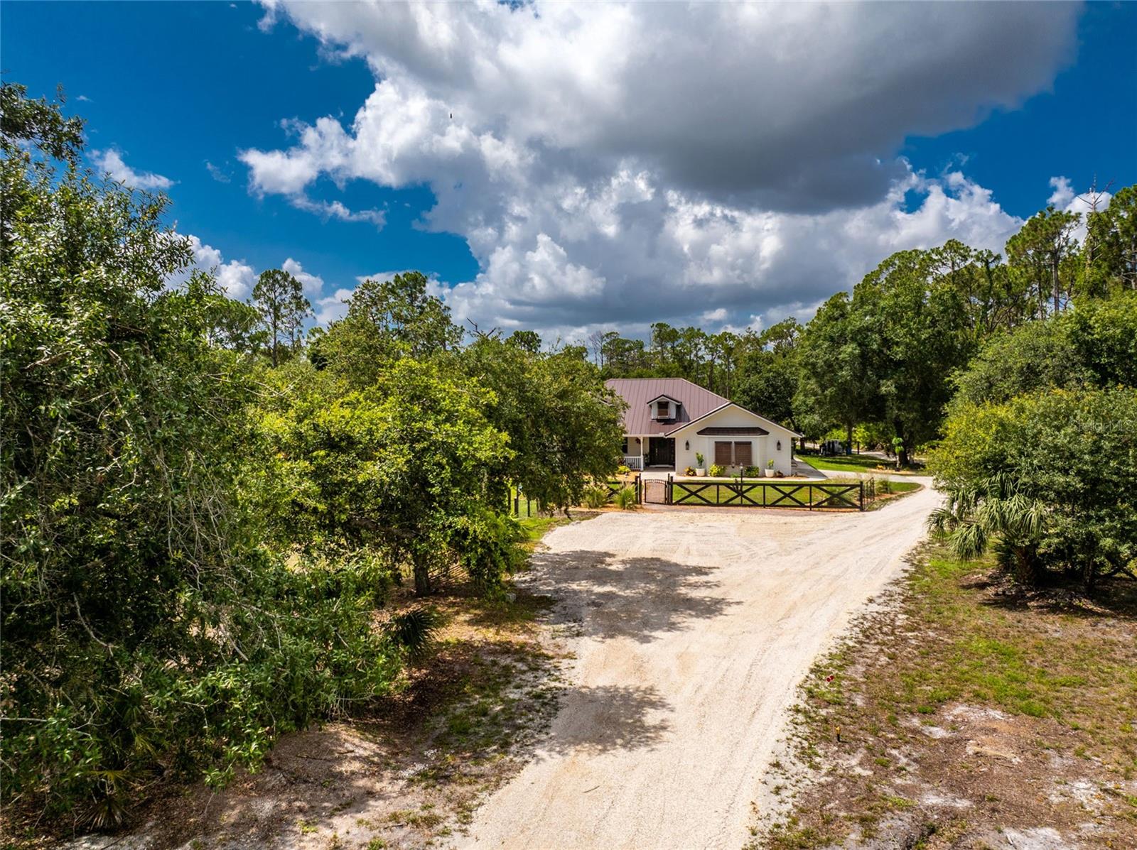 NORTH PORT CHARLOTTE ESTATES - Residential