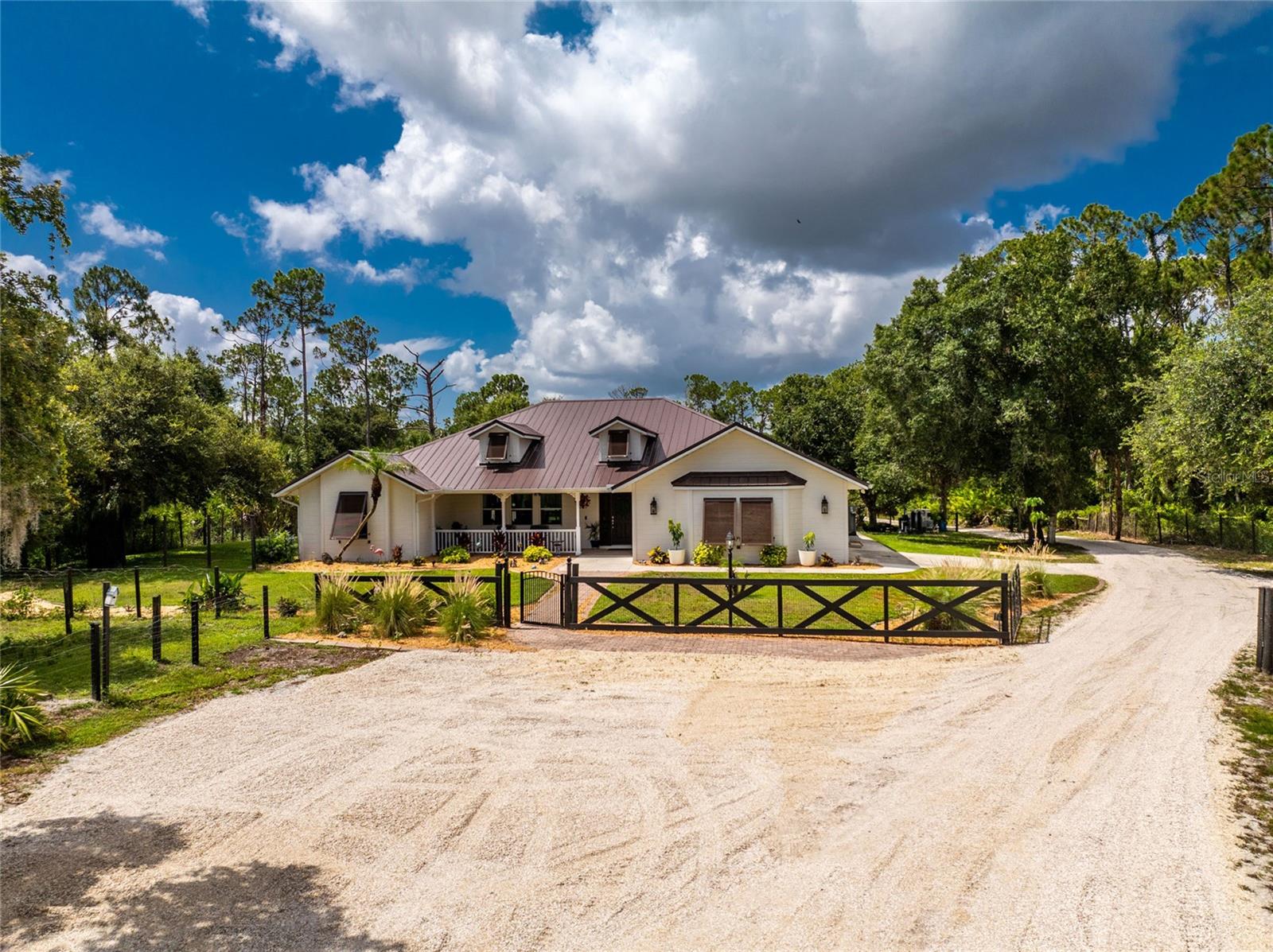 NORTH PORT CHARLOTTE ESTATES - Residential