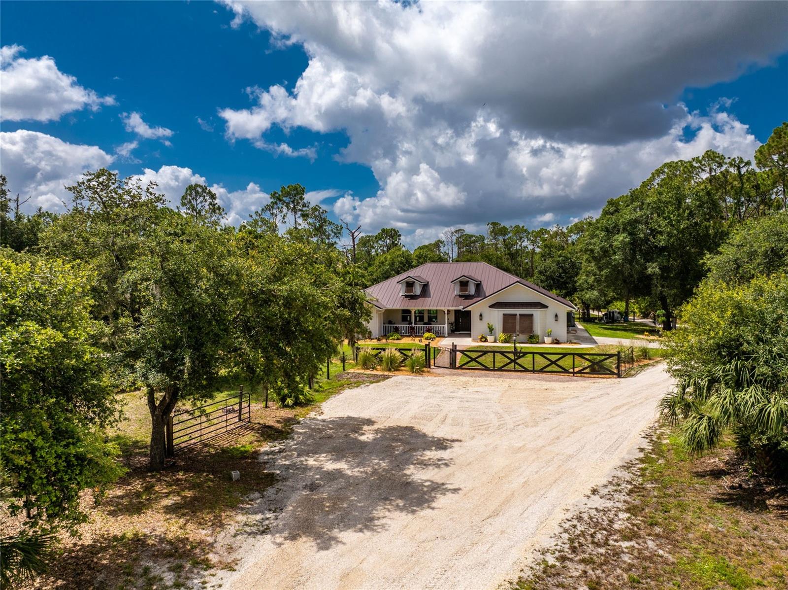 NORTH PORT CHARLOTTE ESTATES - Residential