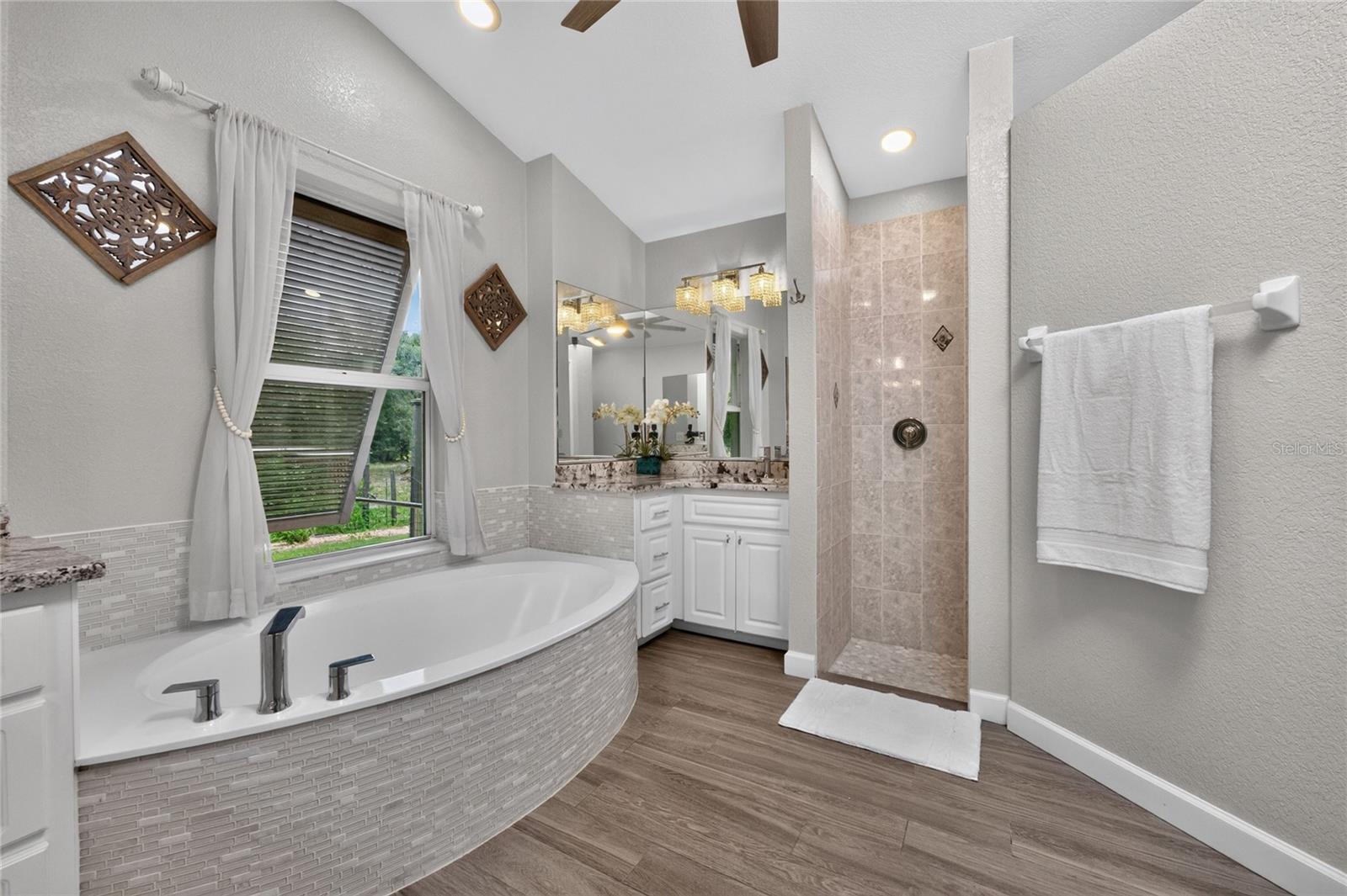 NORTH PORT CHARLOTTE ESTATES - Residential