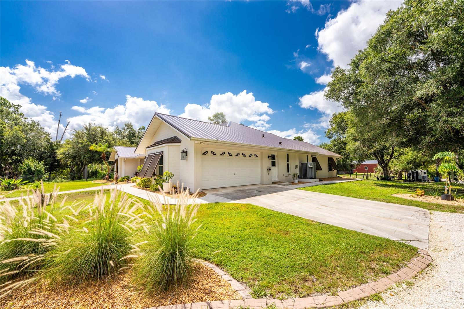 NORTH PORT CHARLOTTE ESTATES - Residential