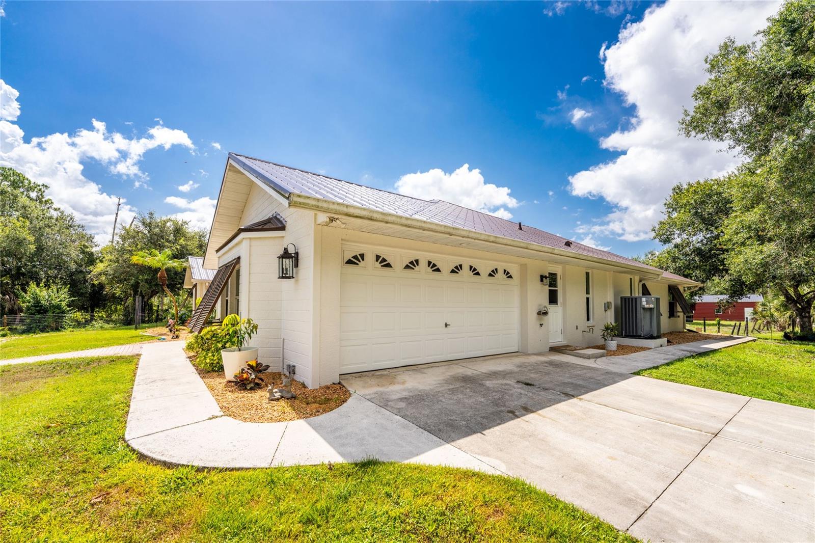 NORTH PORT CHARLOTTE ESTATES - Residential