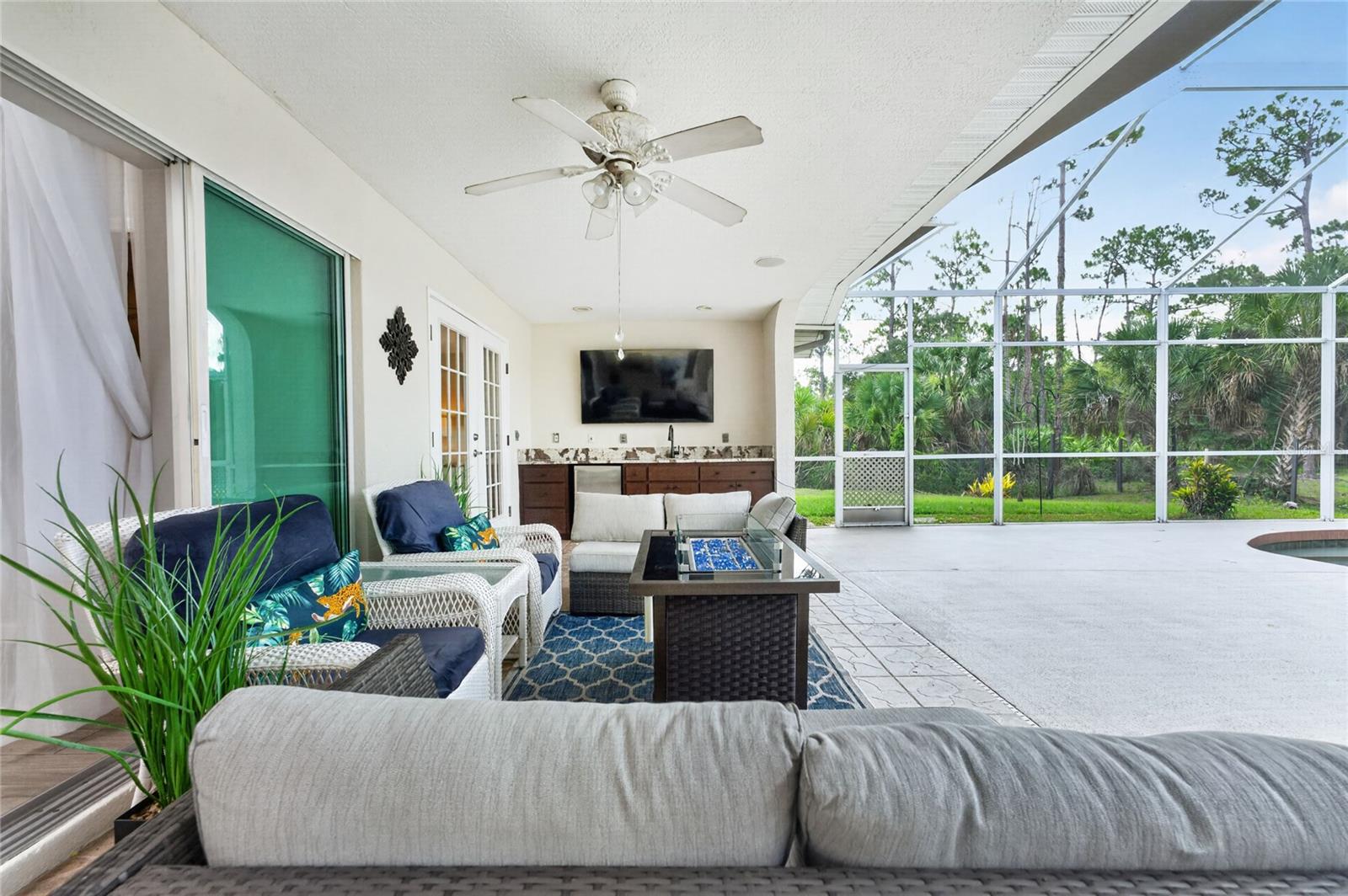 NORTH PORT CHARLOTTE ESTATES - Residential