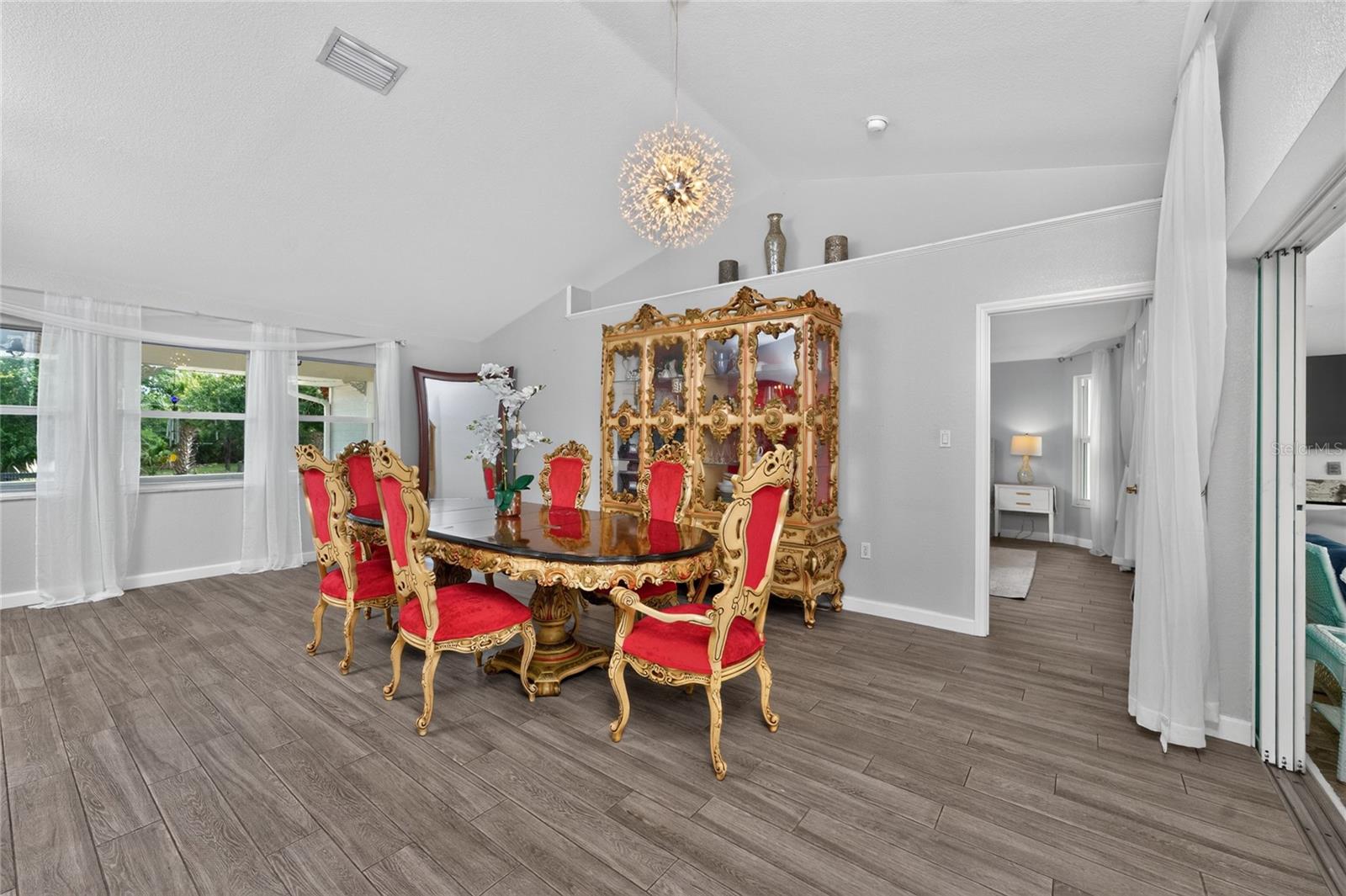 NORTH PORT CHARLOTTE ESTATES - Residential