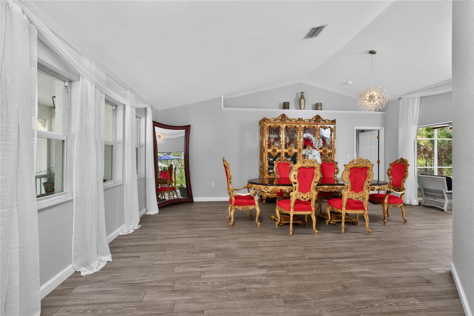 NORTH PORT CHARLOTTE ESTATES - Residential