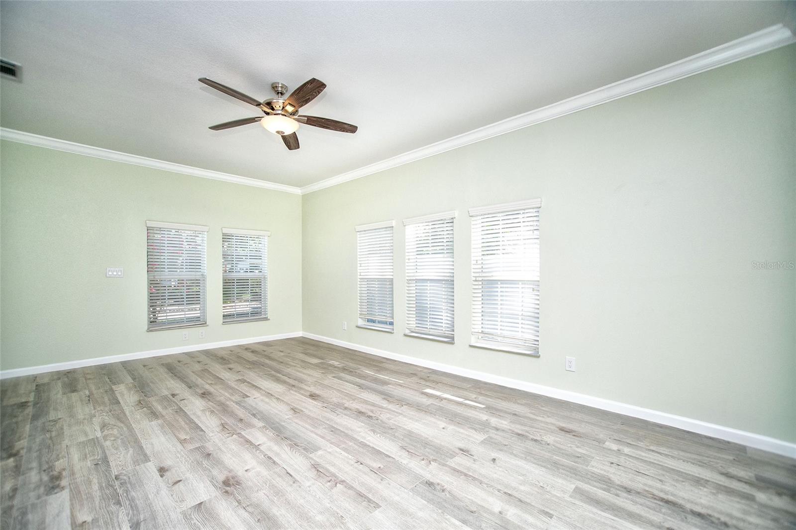 SPRING PARK REV - Residential