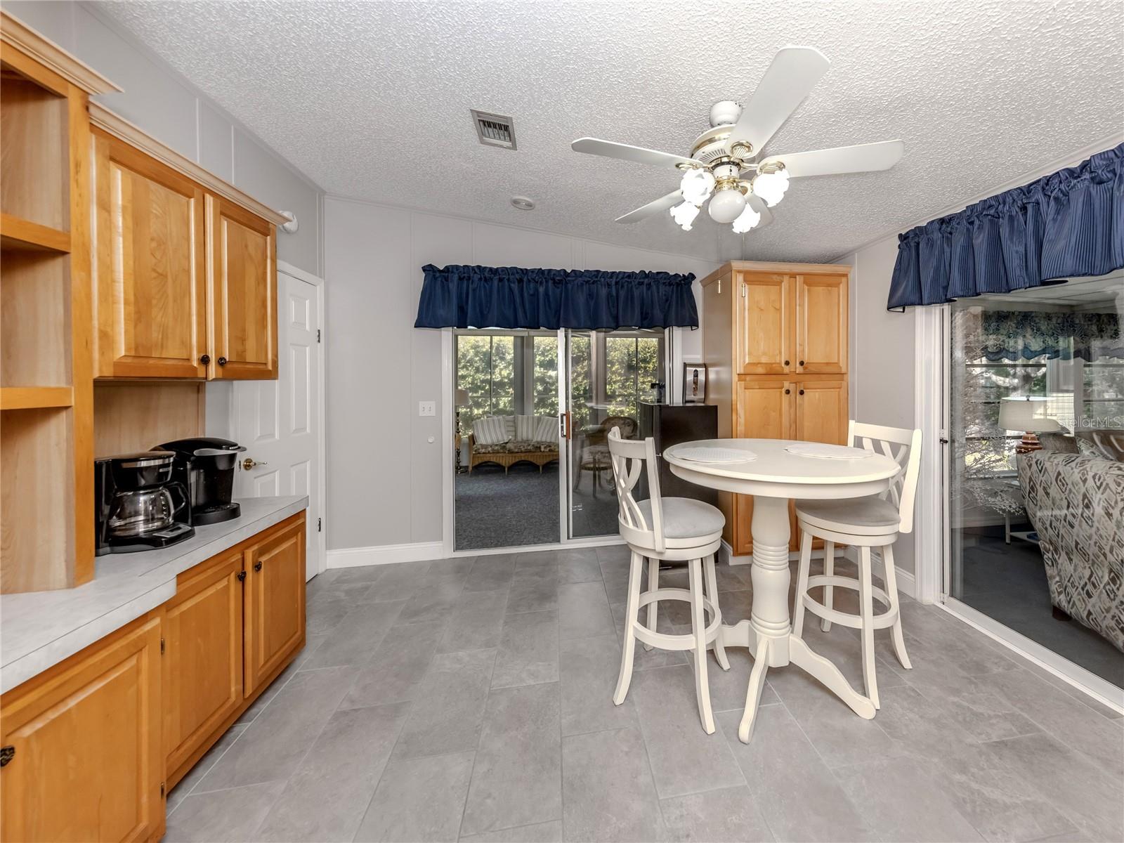 RIVERWALK MHP CO-OP - Residential