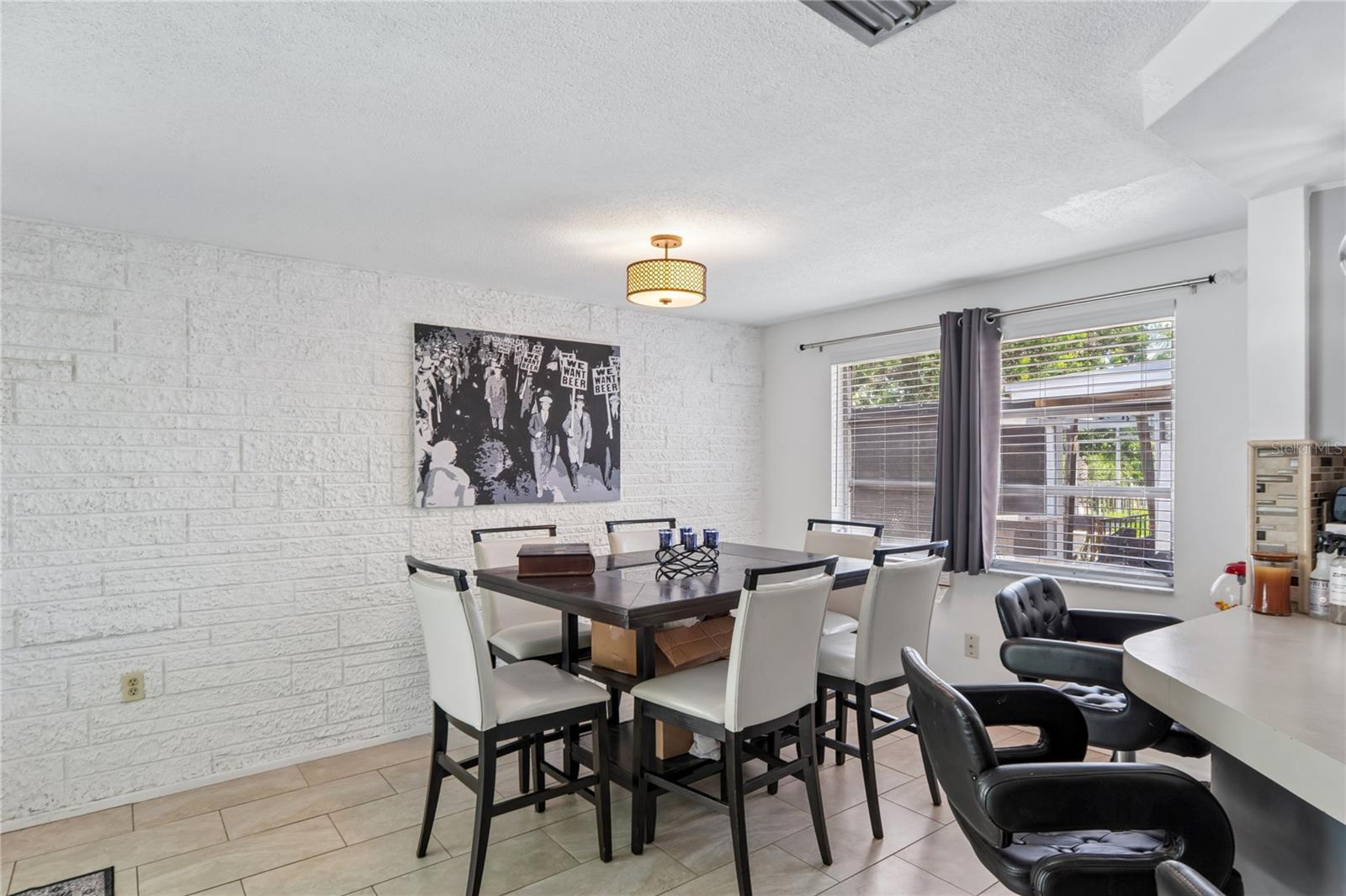 REGENCY PARK - Residential