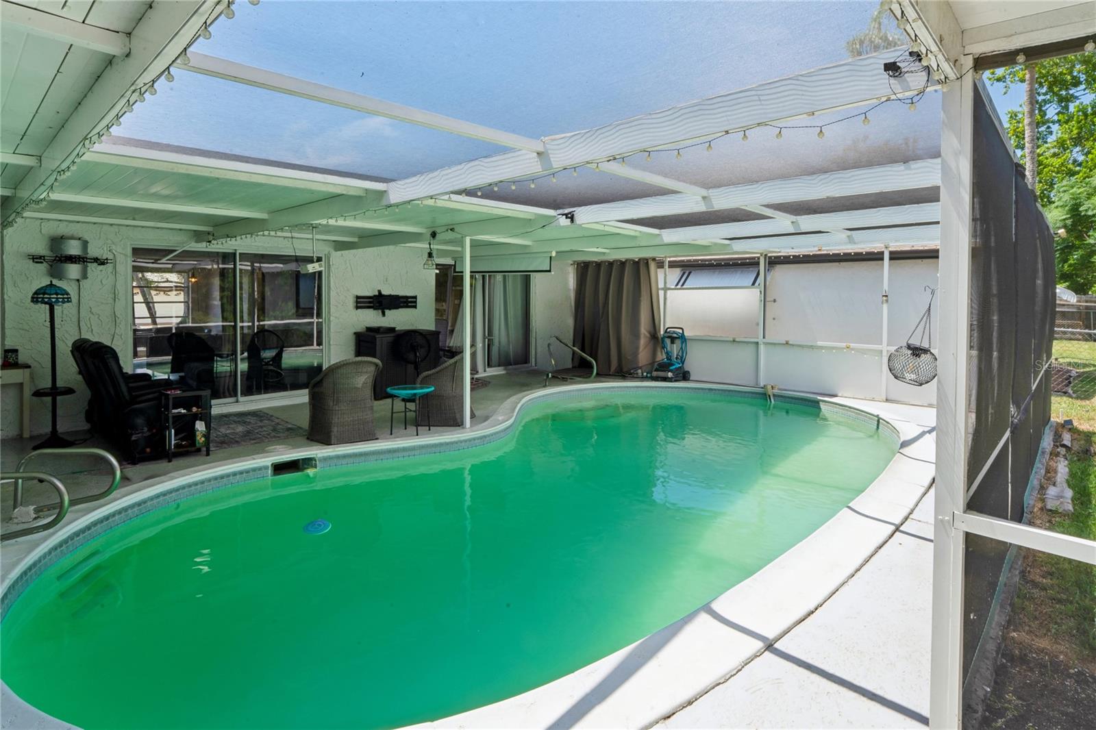 REGENCY PARK - Residential