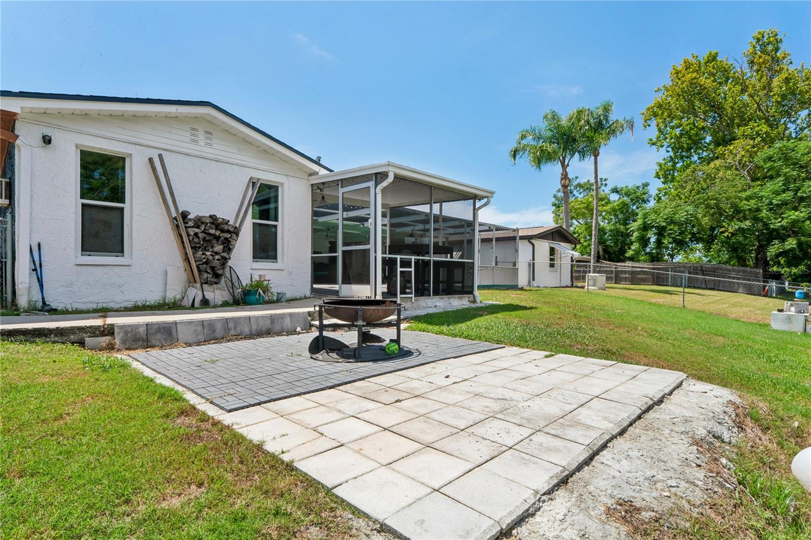 REGENCY PARK - Residential