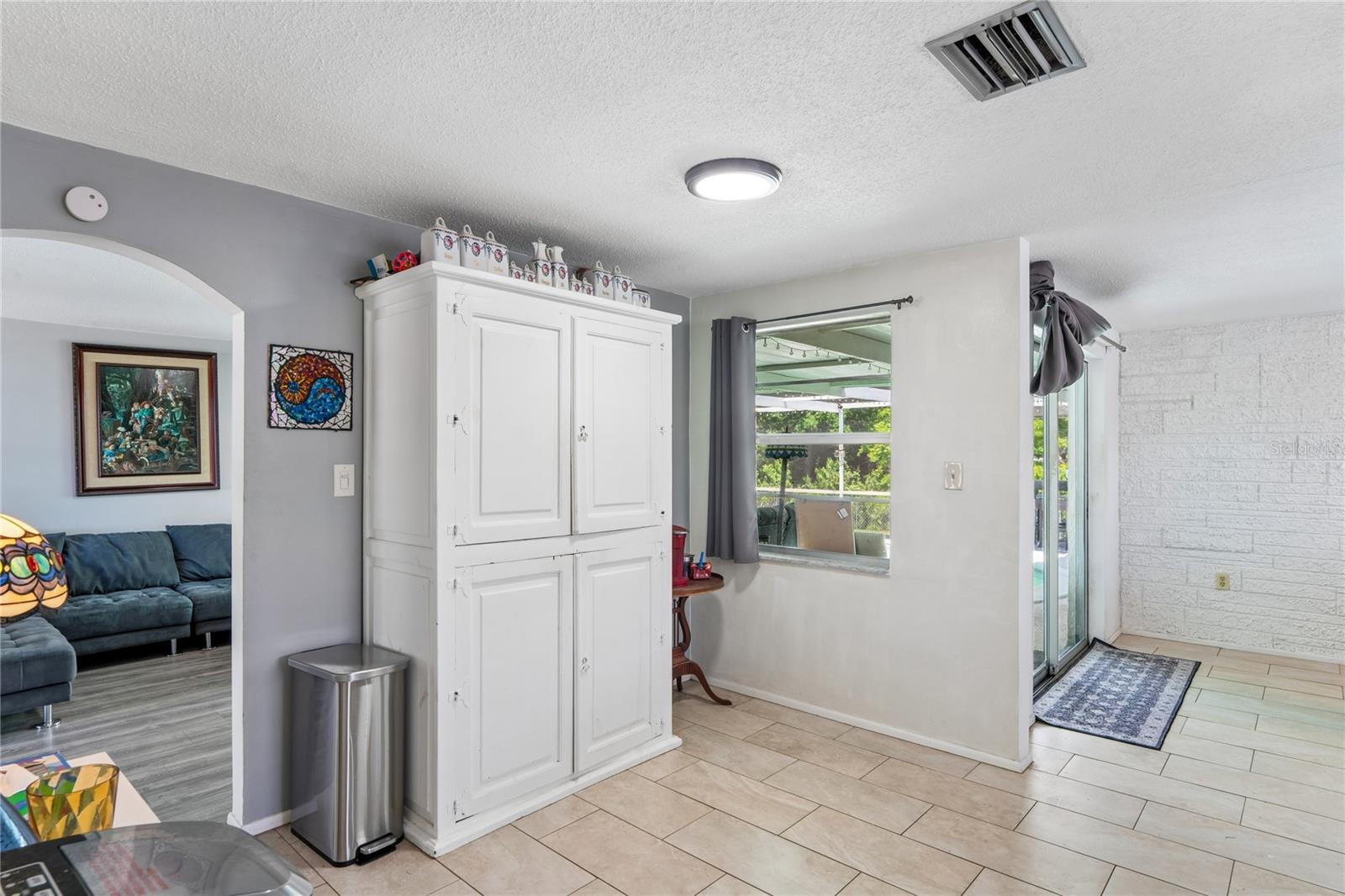 REGENCY PARK - Residential