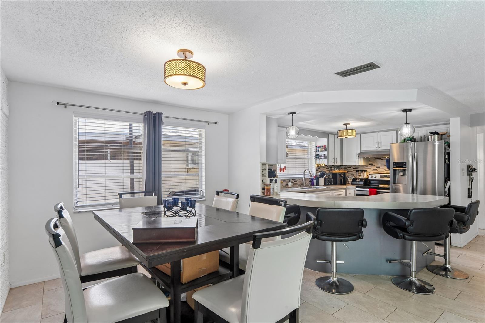REGENCY PARK - Residential