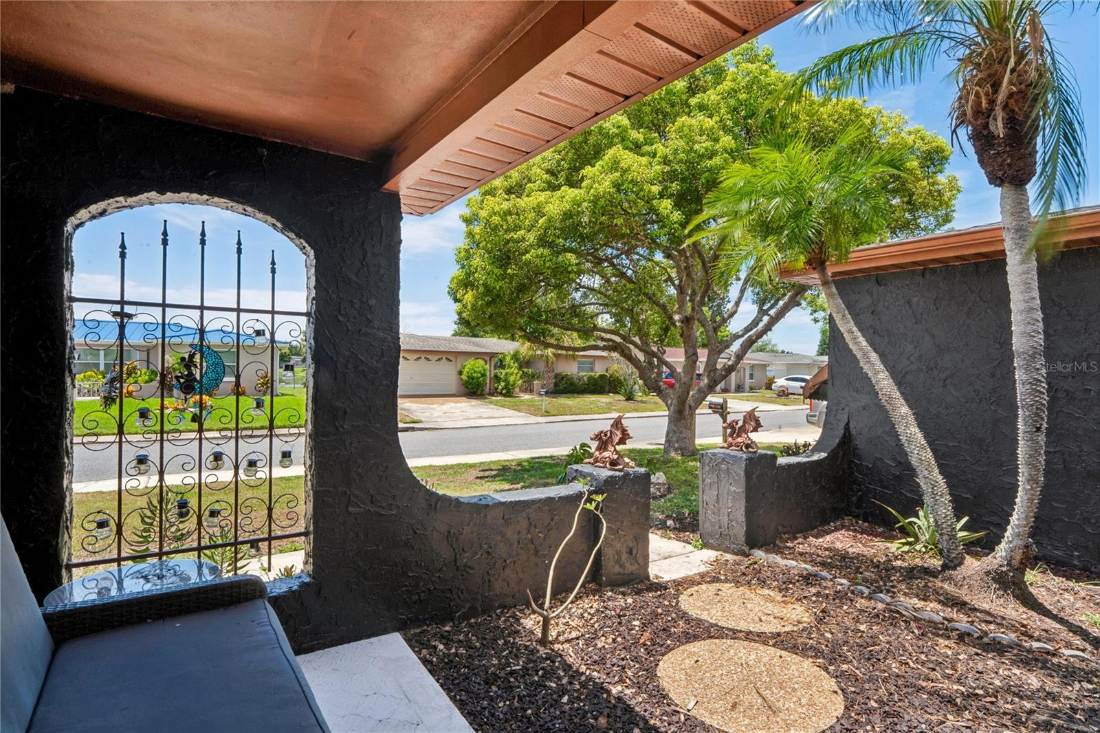 REGENCY PARK - Residential
