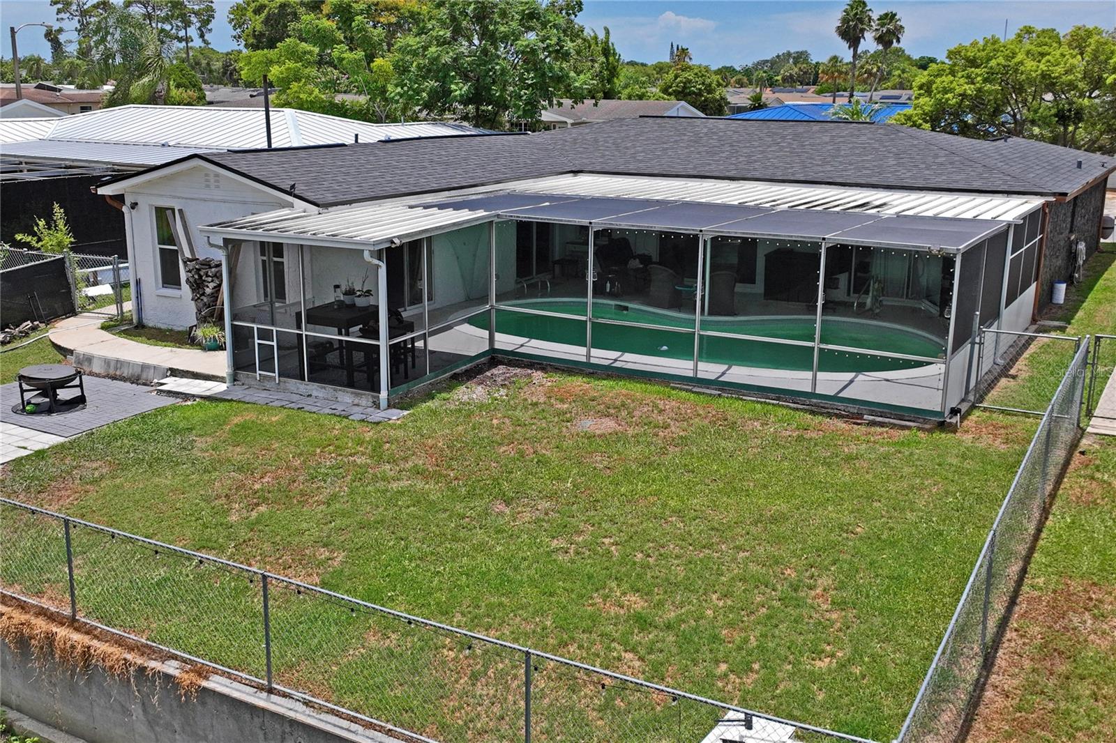 REGENCY PARK - Residential