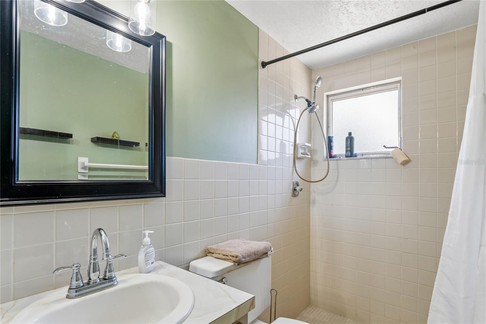 REGENCY PARK - Residential
