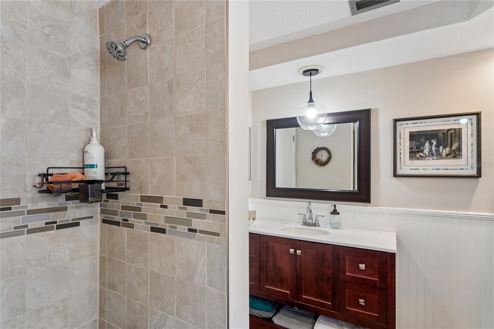 REGENCY PARK - Residential