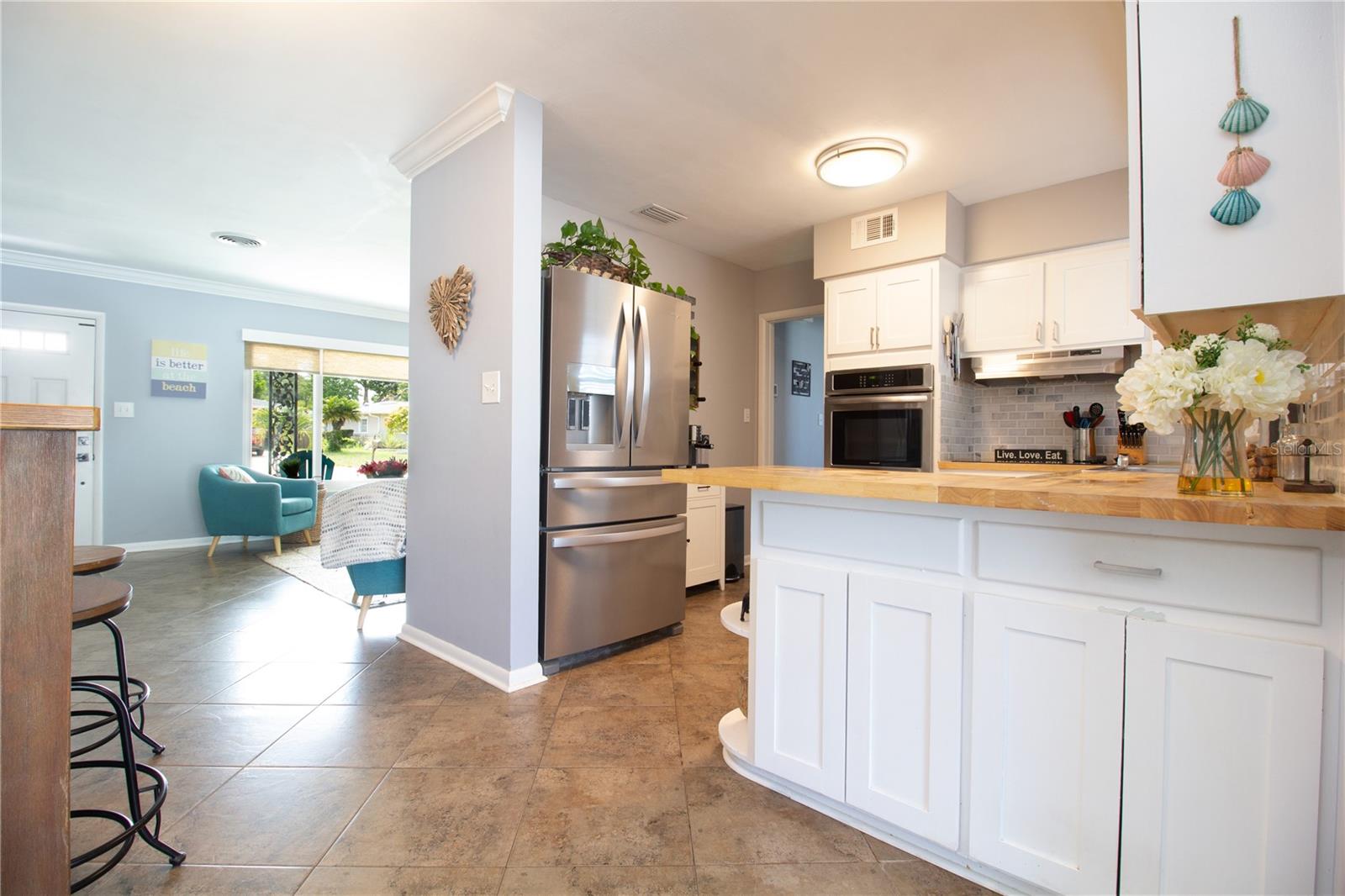 DUNEDIN ISLES ESTATES 1ST ADD - Residential