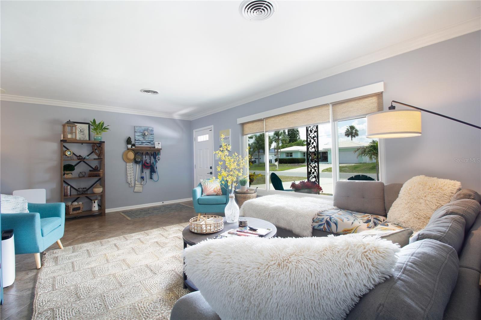 DUNEDIN ISLES ESTATES 1ST ADD - Residential