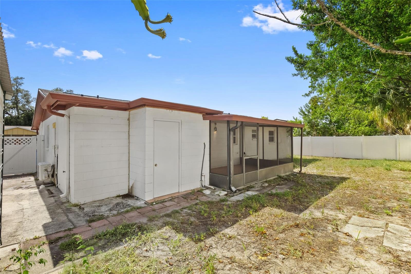 GEORGE ROAD ESTATES UN 1 - Residential