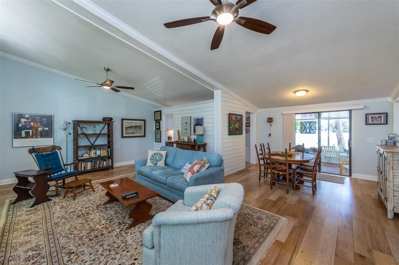 Riverwalk Condo - Residential