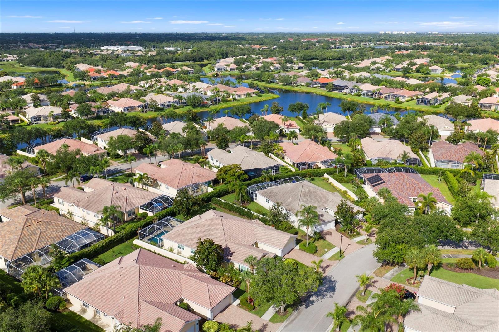VILLAGEWALK - Residential