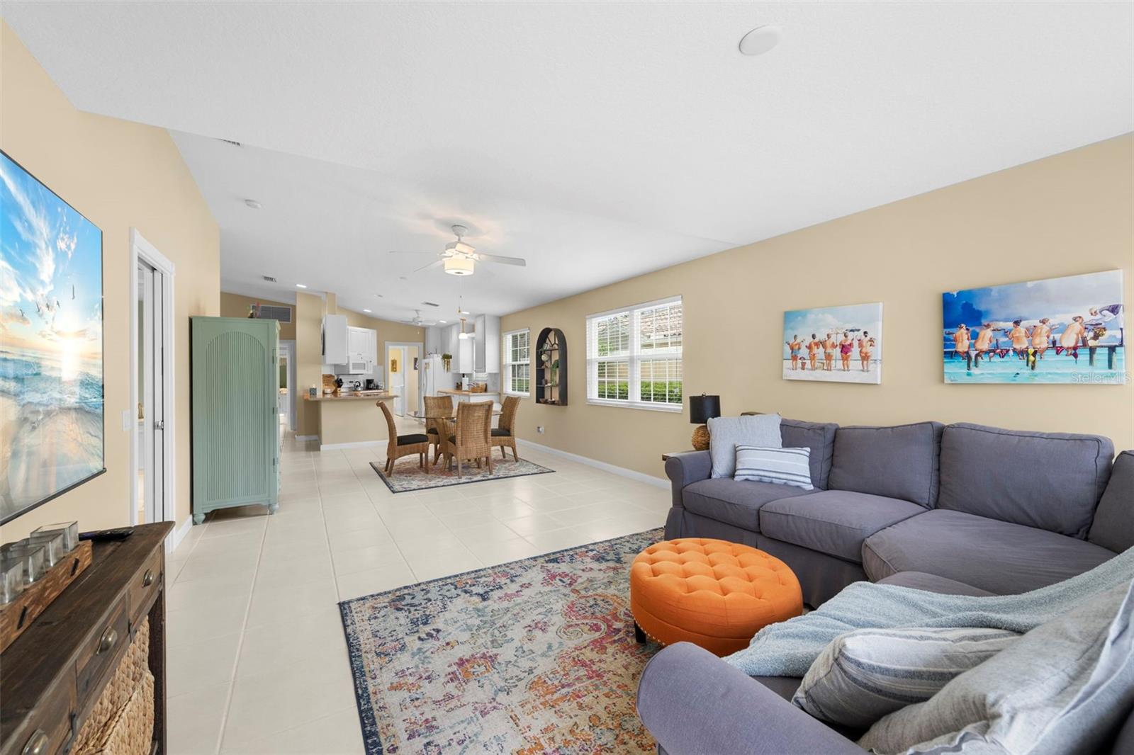 VILLAGEWALK - Residential