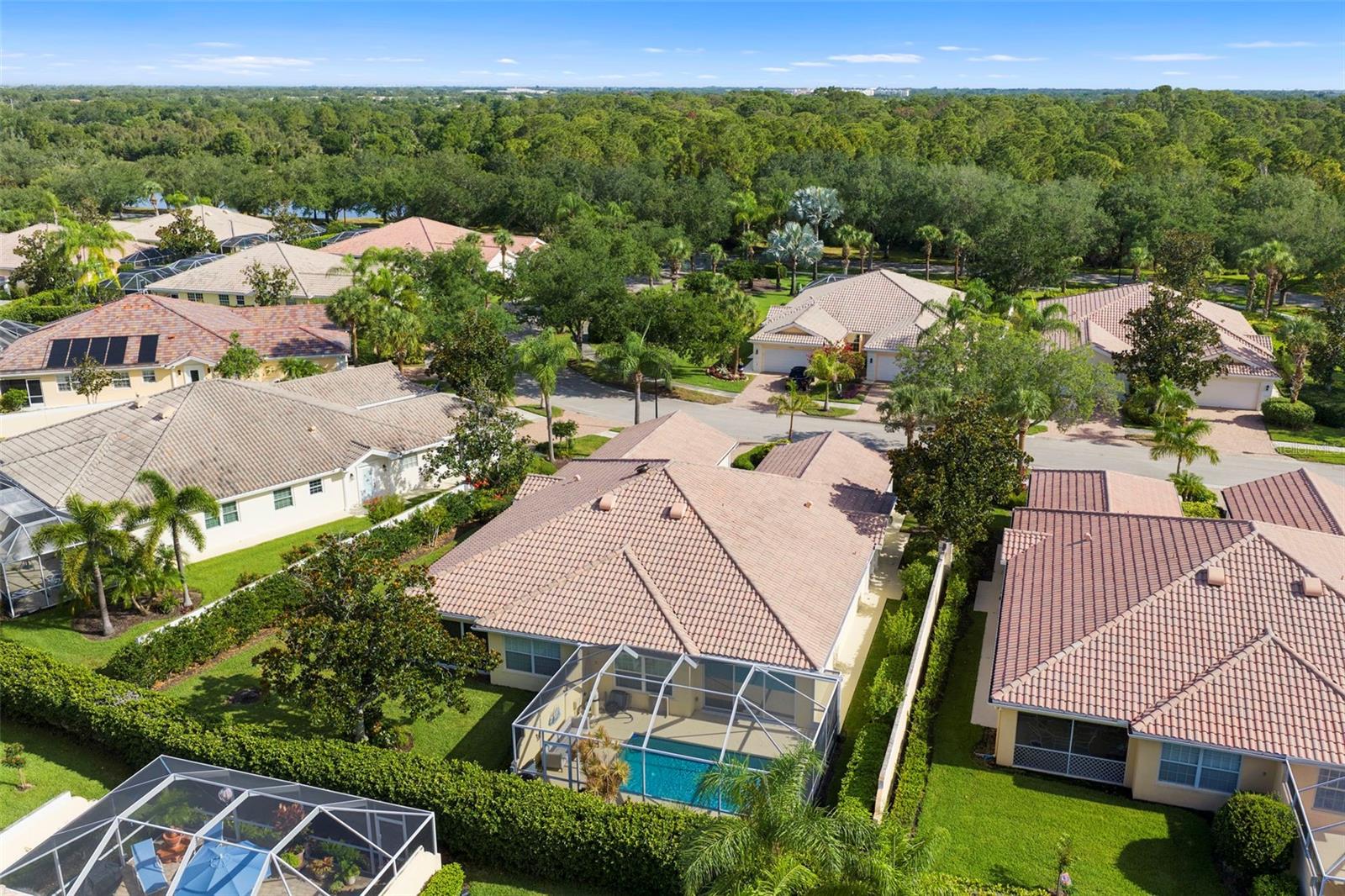 VILLAGEWALK - Residential