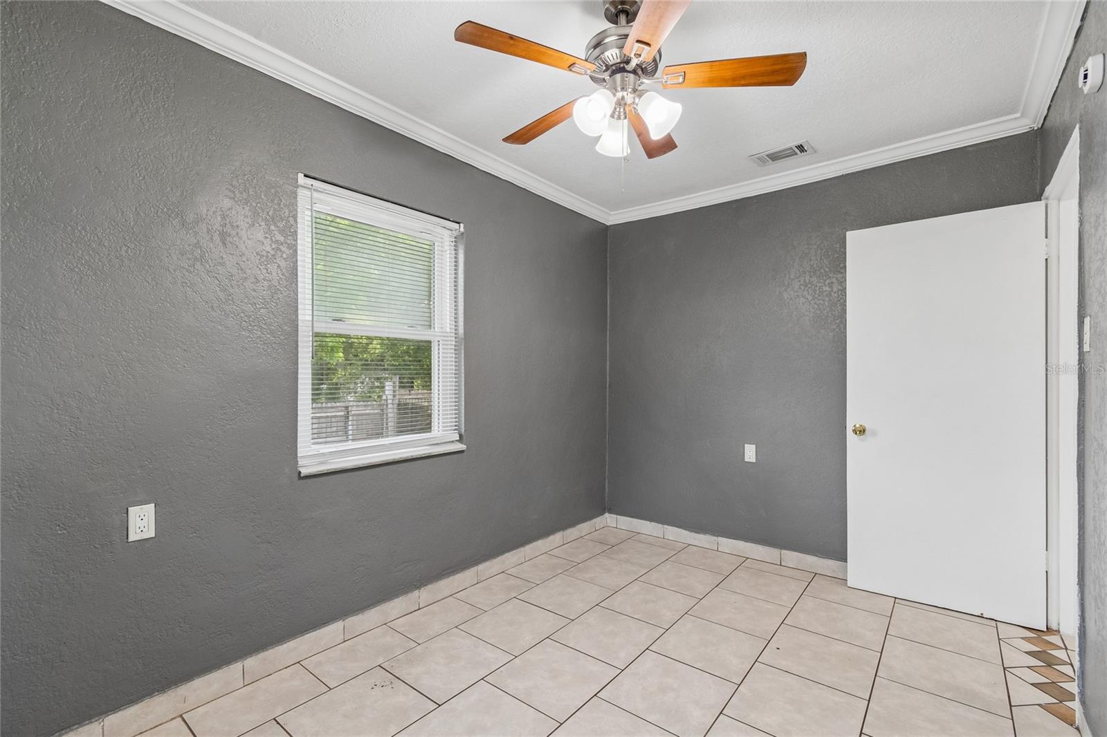 ORANGE GROVE VILLAS - Residential