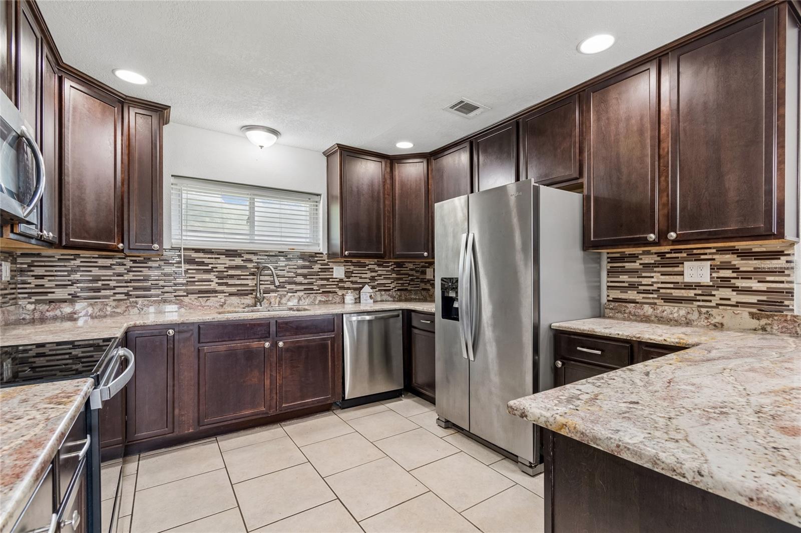 ORANGE GROVE VILLAS - Residential