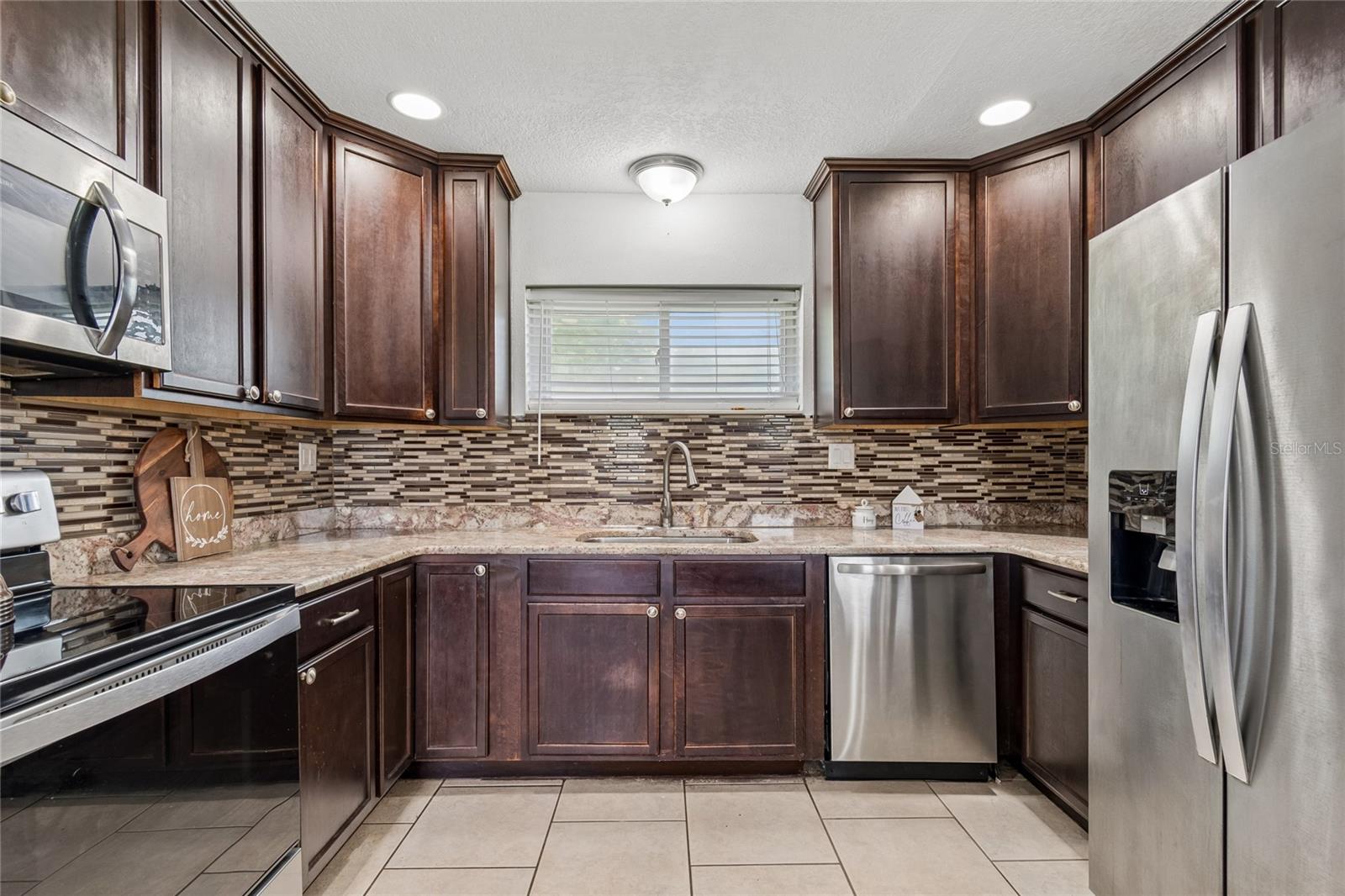 ORANGE GROVE VILLAS - Residential