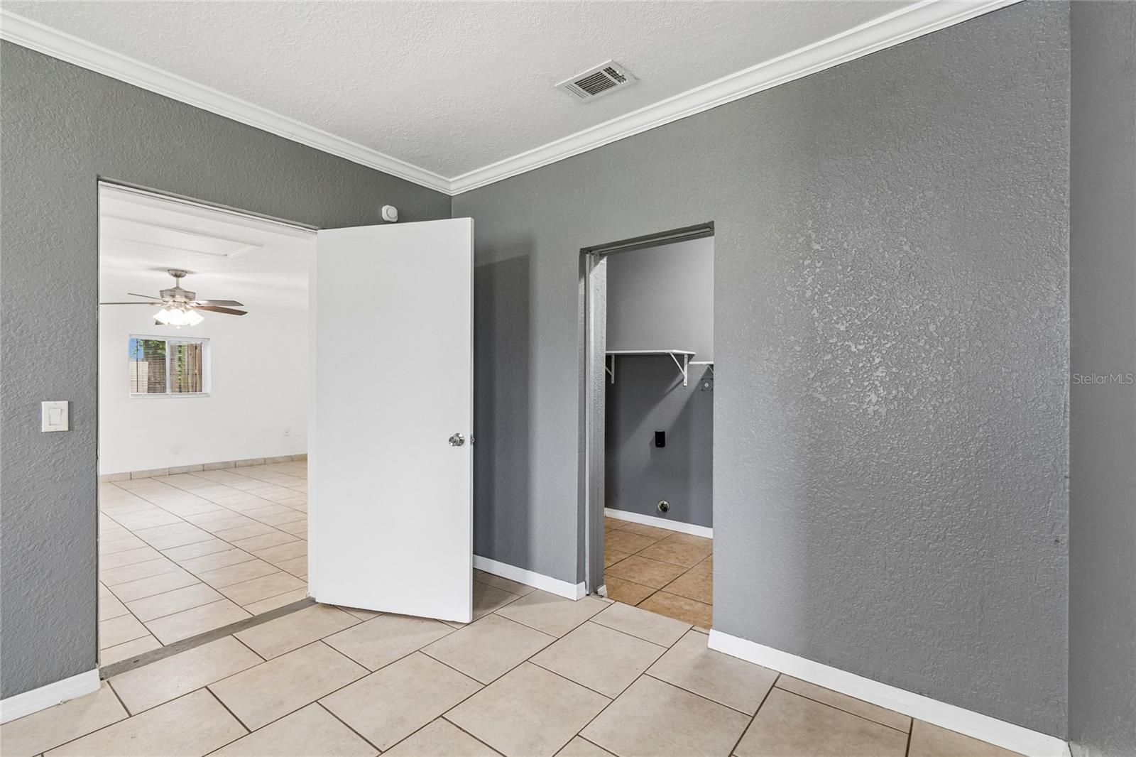 ORANGE GROVE VILLAS - Residential