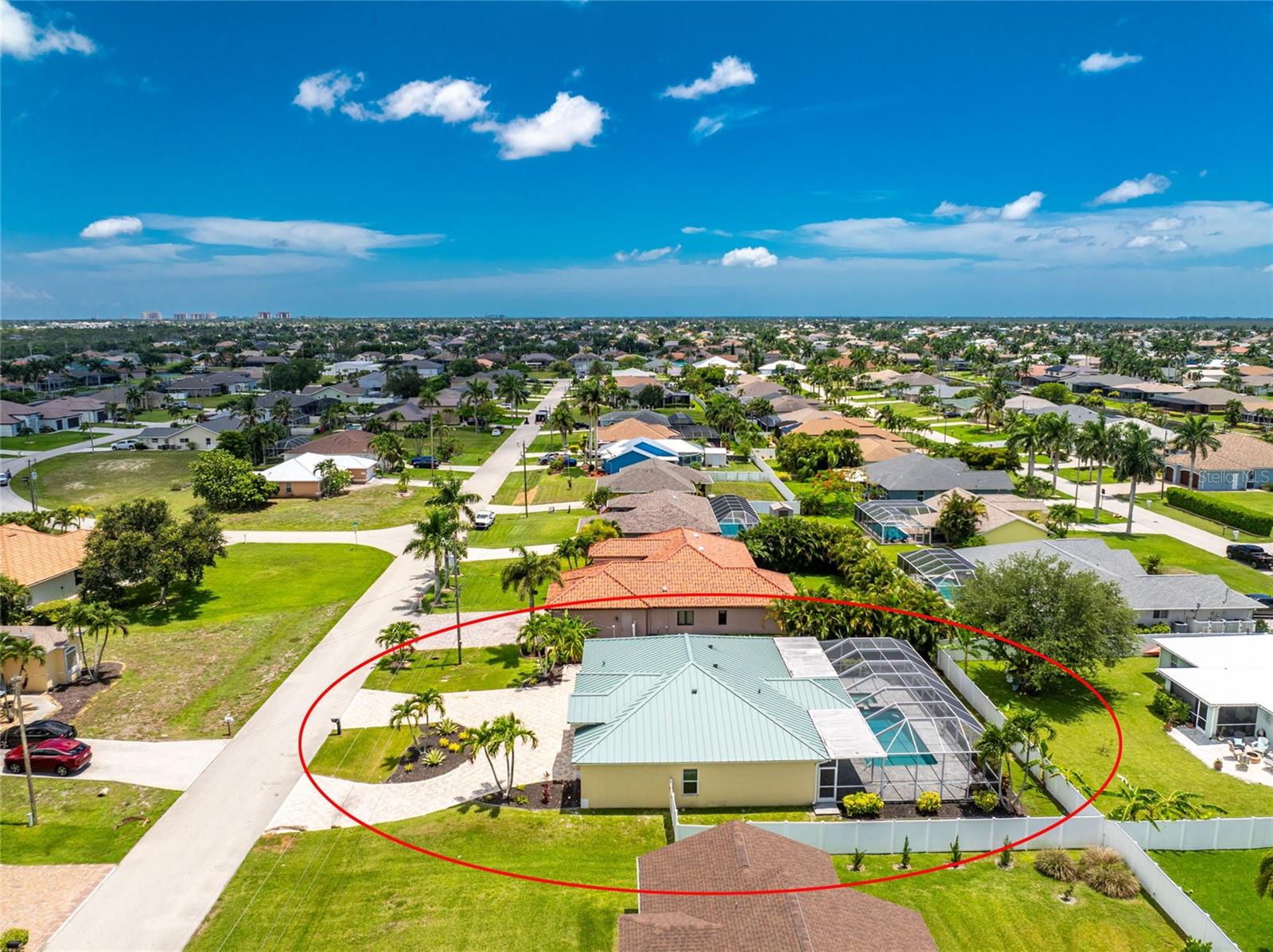 CAPE CORAL - Residential