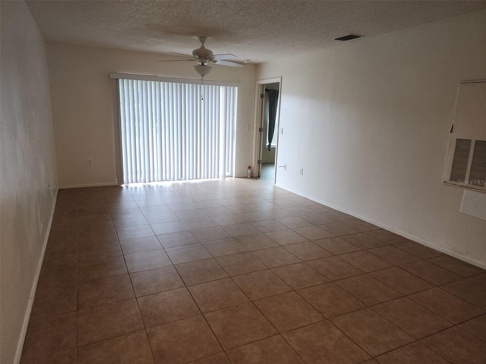 FAIRWAY GLEN AT MEADOW WOODS CONDO - Residential Lease