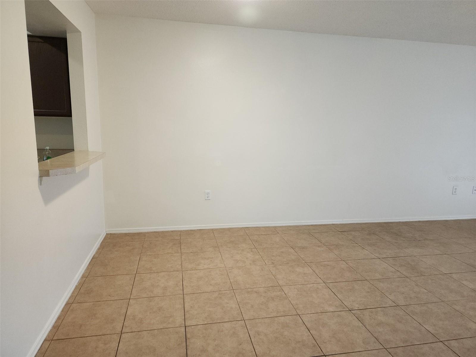 FAIRWAY GLEN AT MEADOW WOODS CONDO - Residential Lease