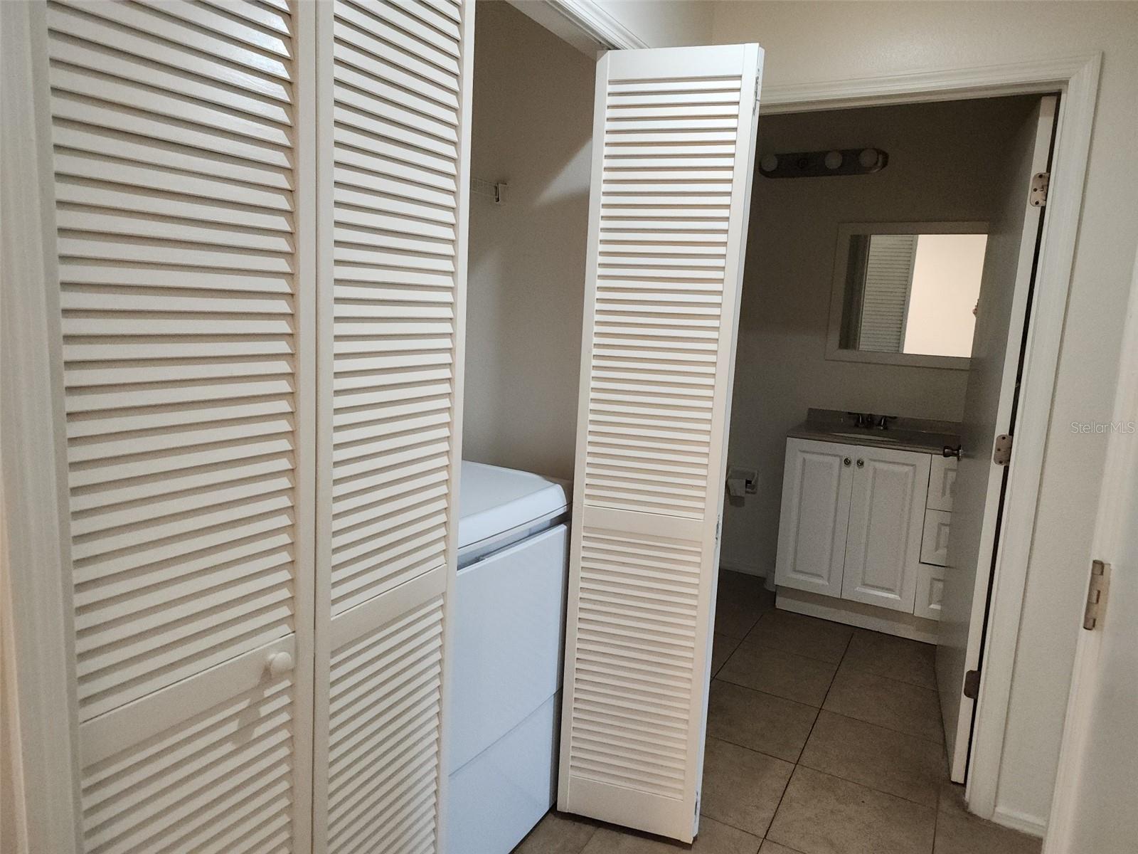 FAIRWAY GLEN AT MEADOW WOODS CONDO - Residential Lease