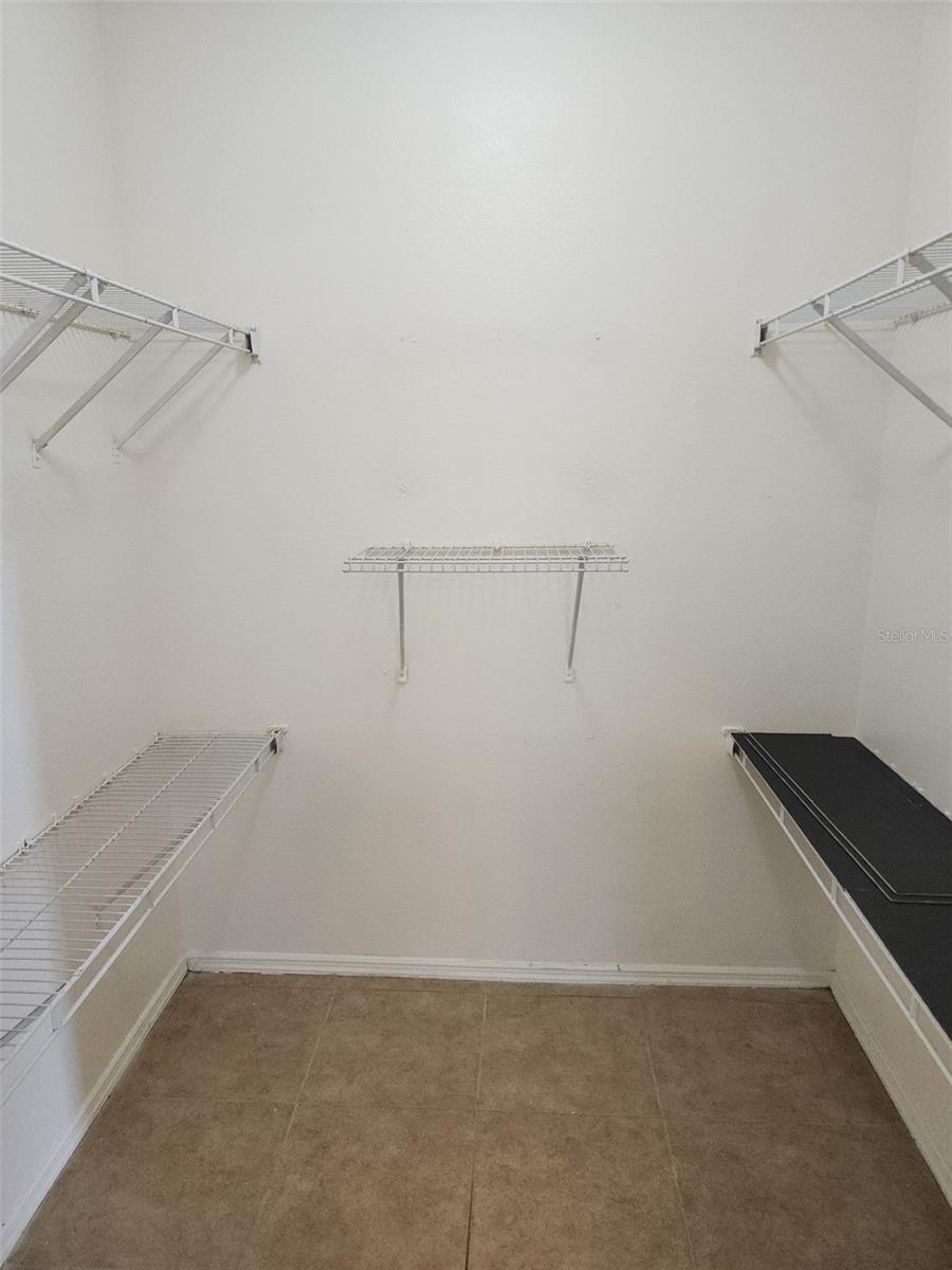 FAIRWAY GLEN AT MEADOW WOODS CONDO - Residential Lease