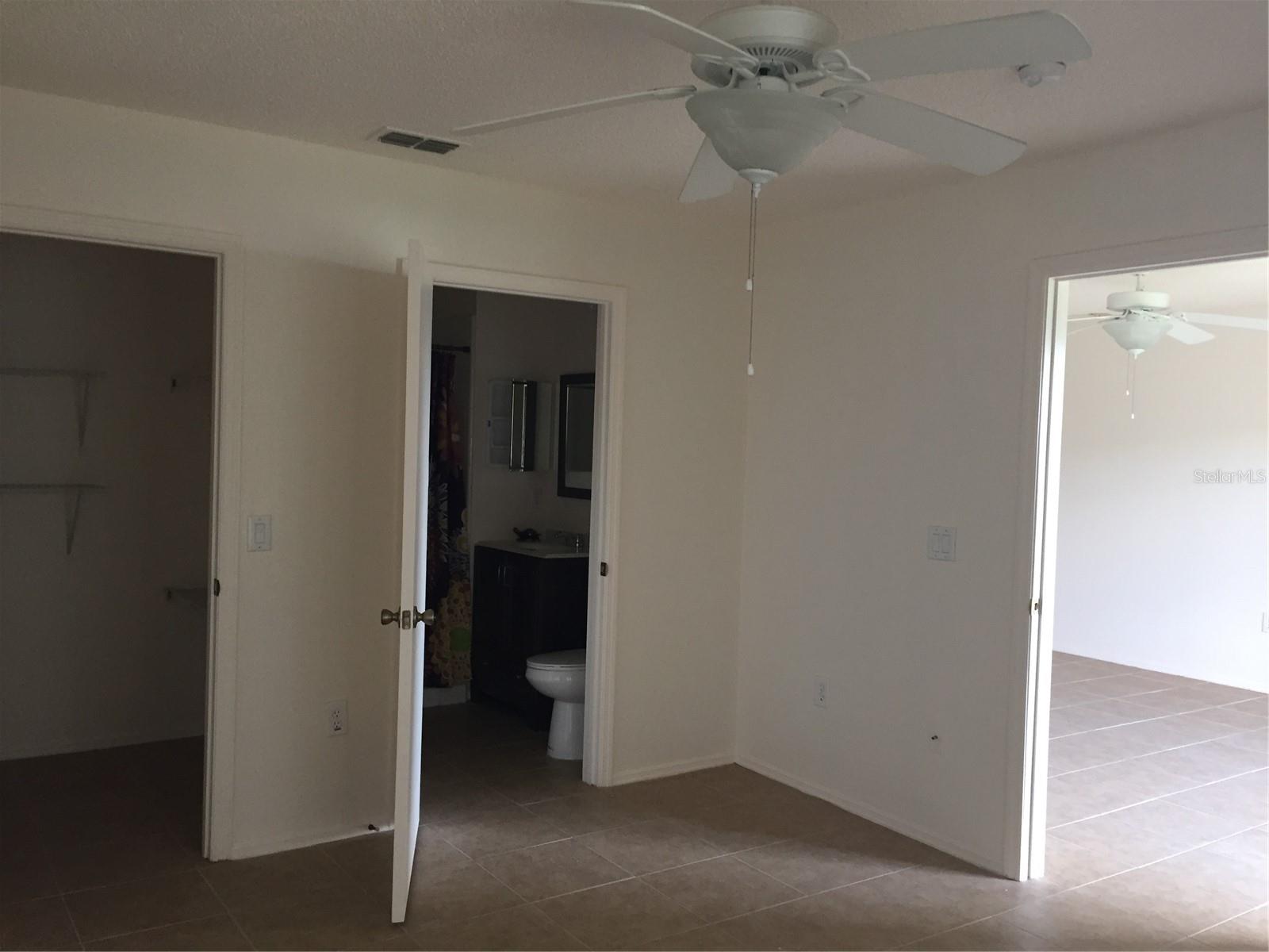 FAIRWAY GLEN AT MEADOW WOODS CONDO - Residential Lease