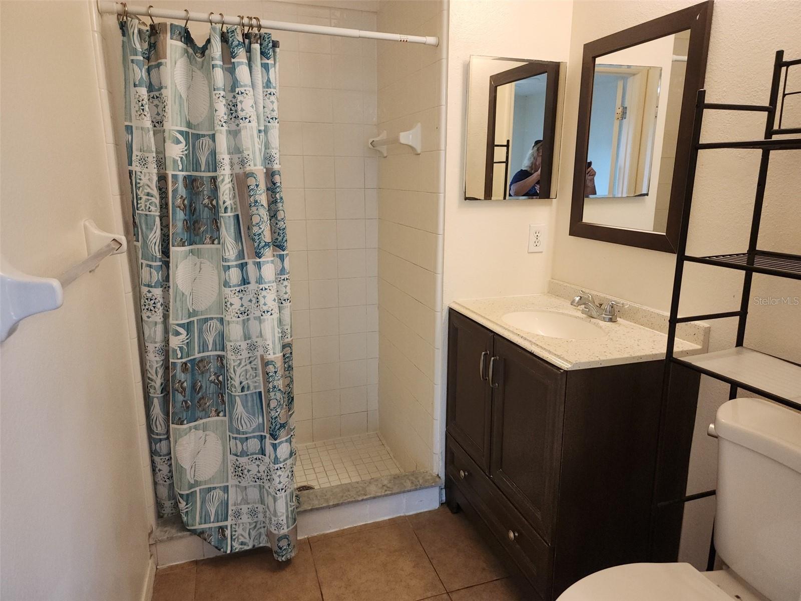 FAIRWAY GLEN AT MEADOW WOODS CONDO - Residential Lease
