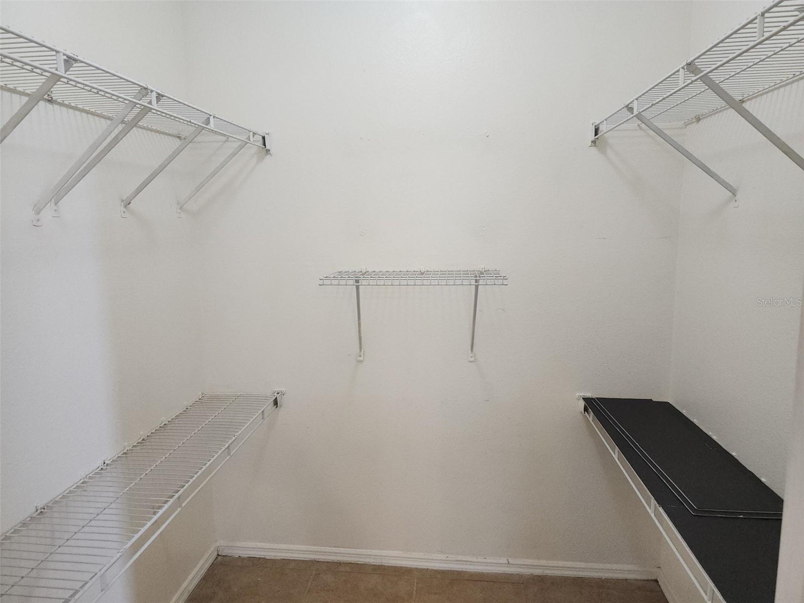 FAIRWAY GLEN AT MEADOW WOODS CONDO - Residential Lease