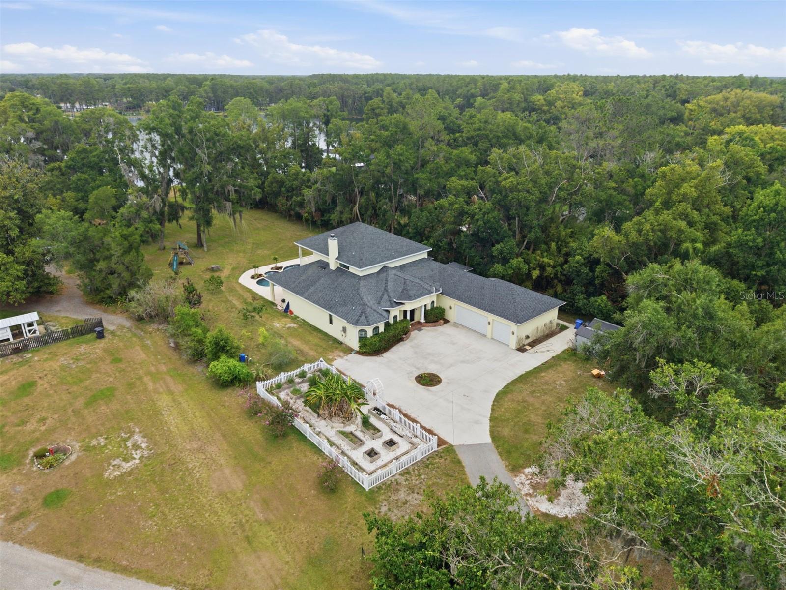 NORTH TAMPA LAND COS SUB - Residential