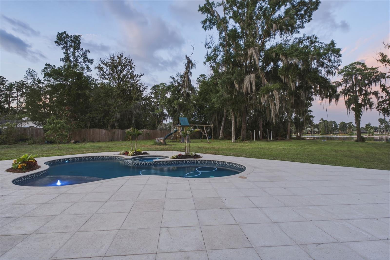 NORTH TAMPA LAND COS SUB - Residential
