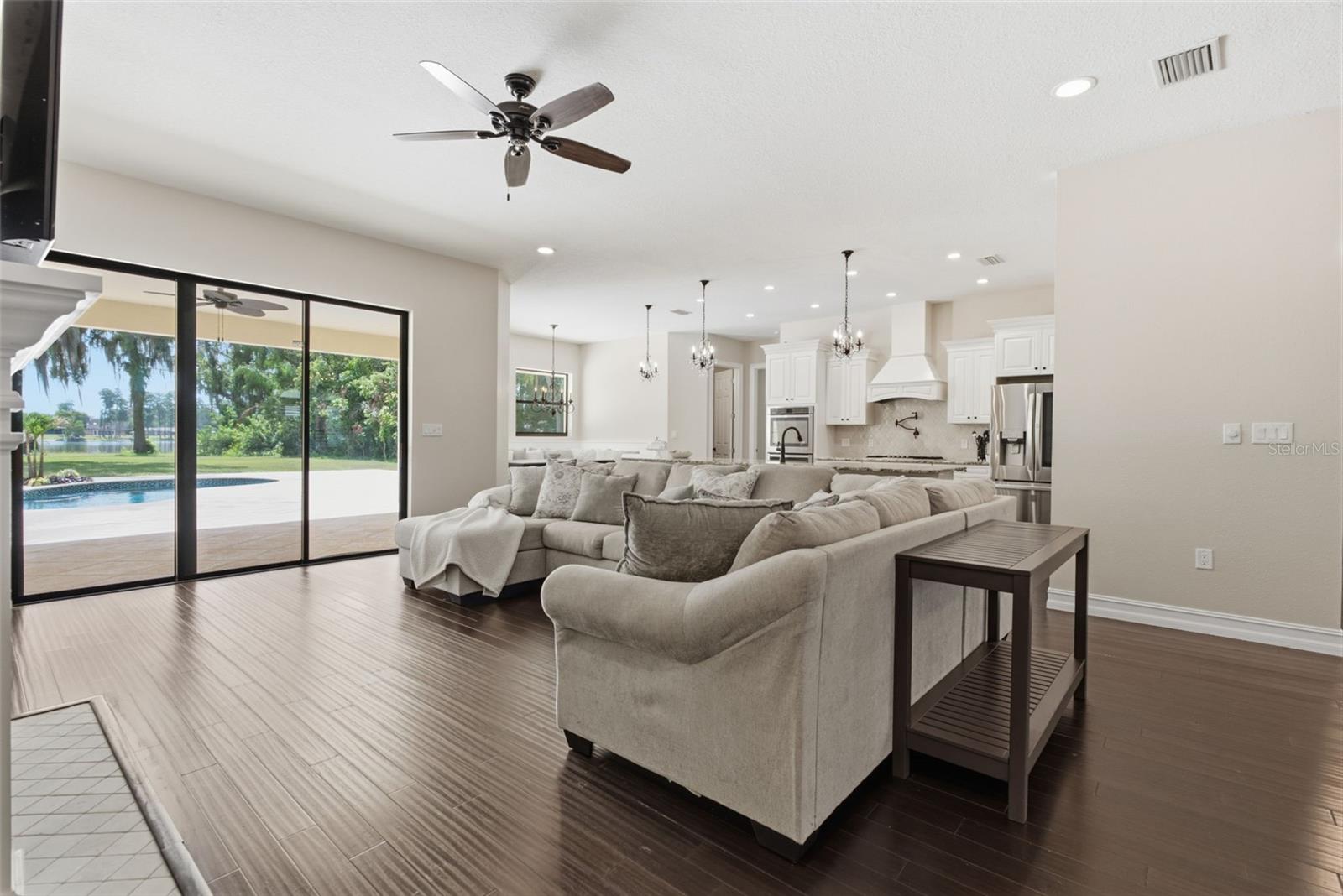 NORTH TAMPA LAND COS SUB - Residential