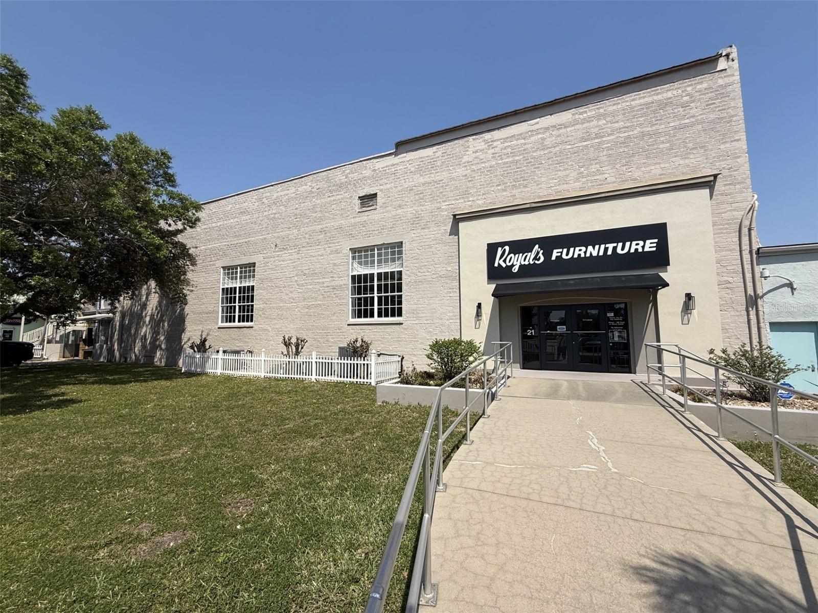 TITUSVILLE - Commercial Sale