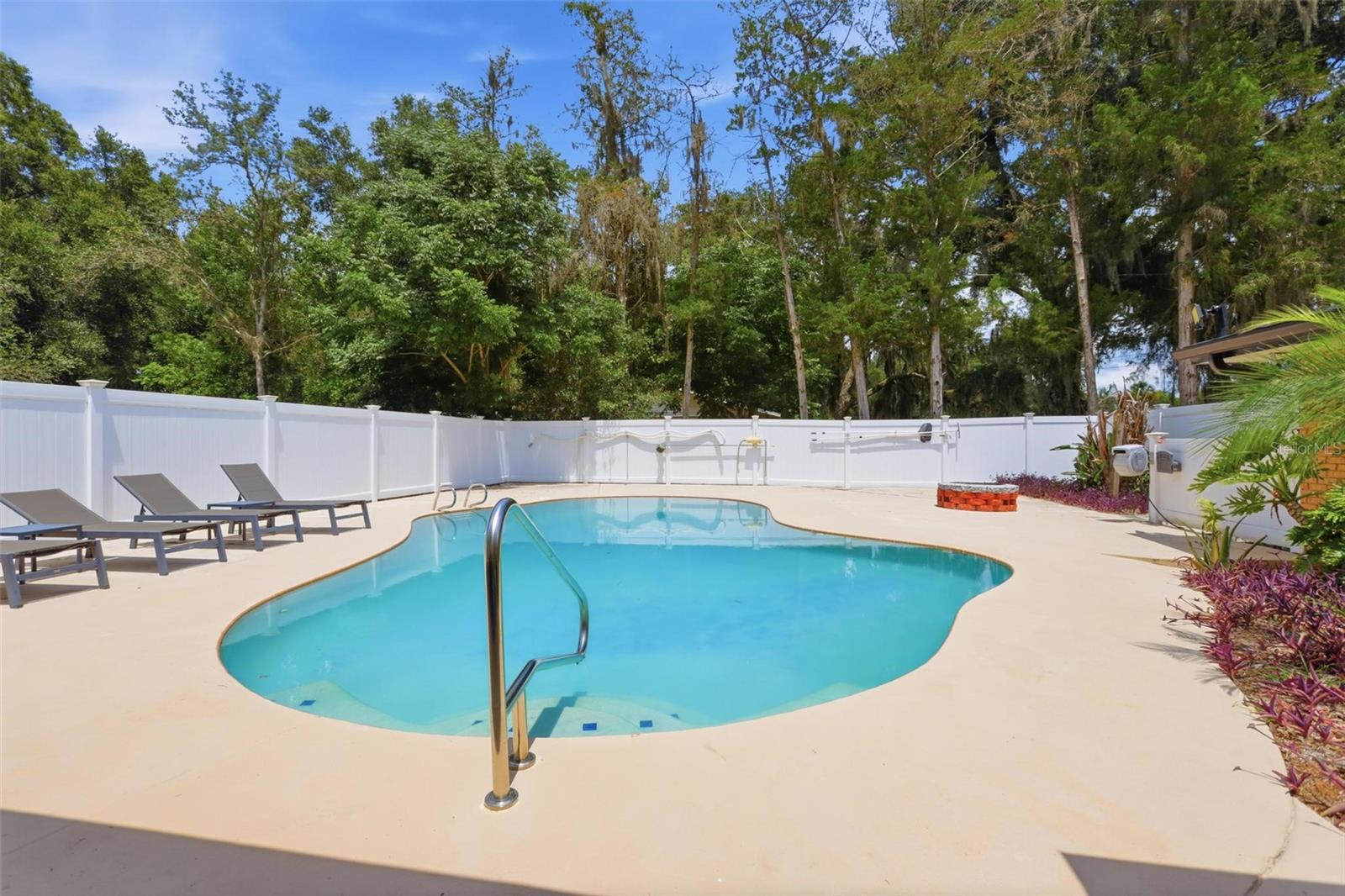 DUPON ESTATES - Residential